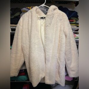 Women’s cream color fur over size jacket